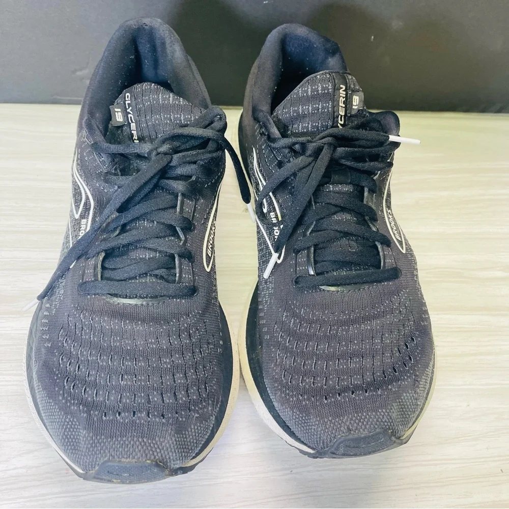 Men’s Brooks Glycerin 19 Black/White Size 11 Wide(2E)